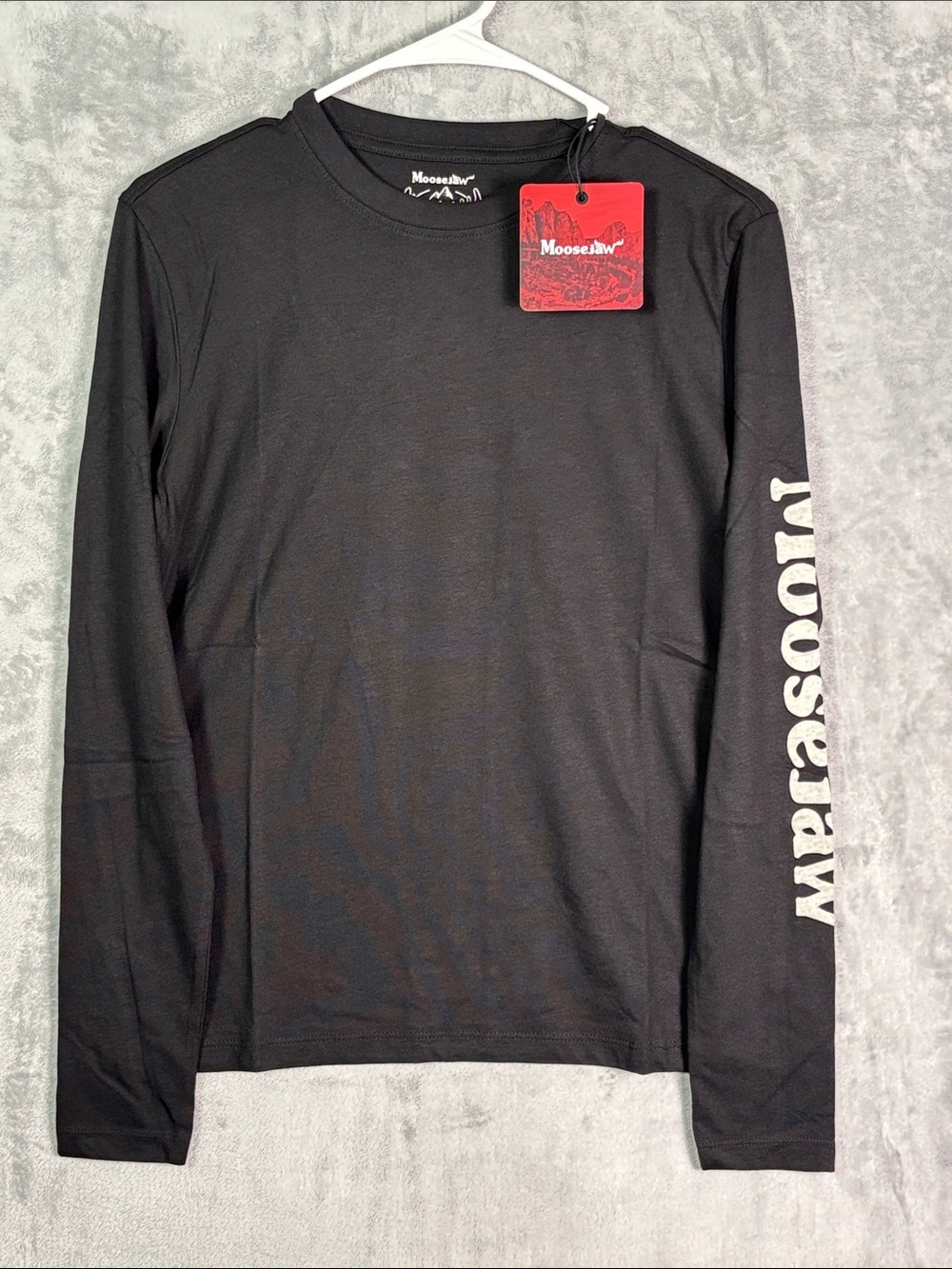 NWT New Moosejaw Black LS Tee Womens Original Size Small